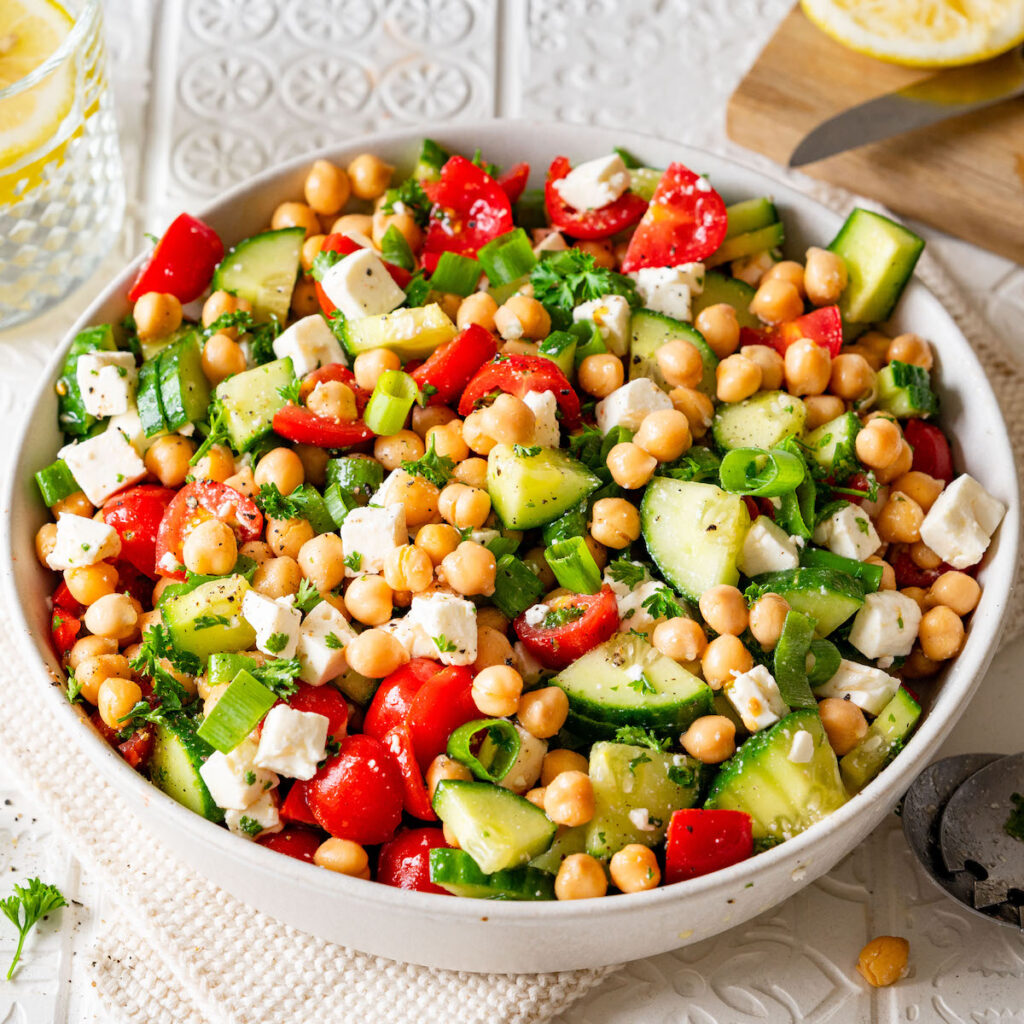 Mediterranean chickpea salad for office-friendly cold lunch