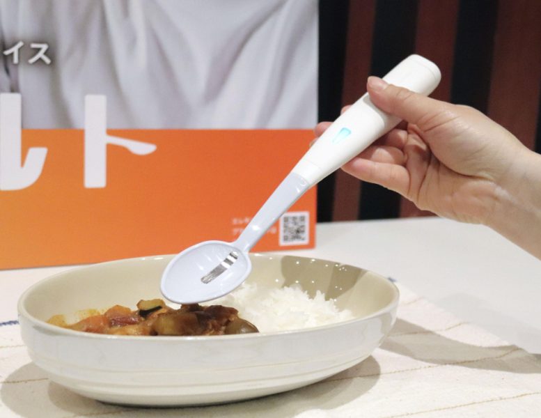 Electric salt spoon gadget showcased at CES 2025 health tech event
