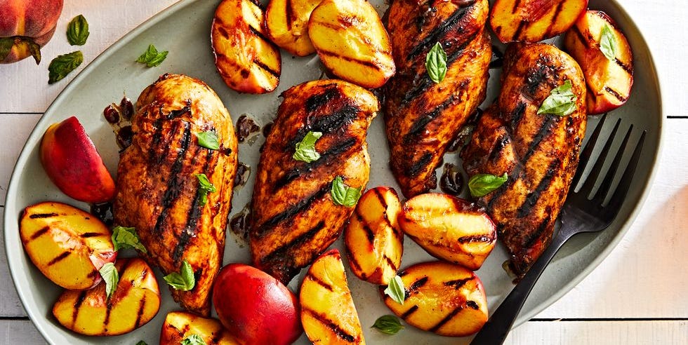 Nutritious healthy lunch idea with grilled chicken, whole grains, and vegetables for sustained energy.